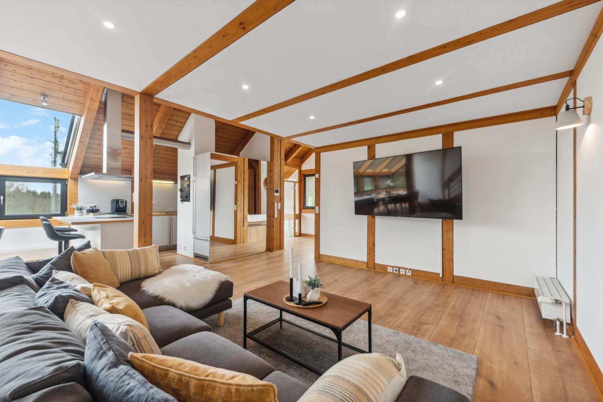 Alpine Golf Retreat: Luxury Maisonette With Sauna * Sankt Wendel