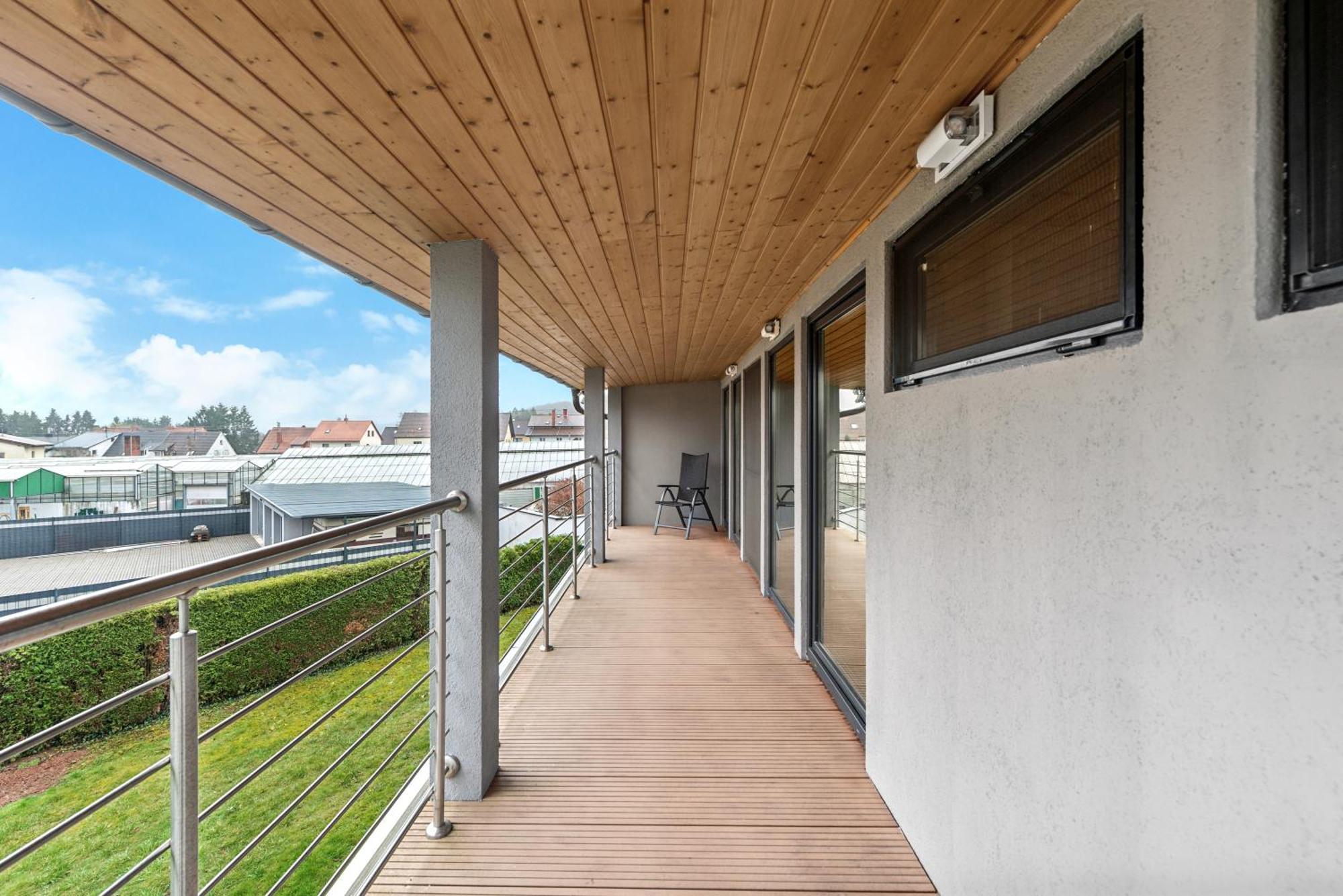 Alpine Golf Retreat: Luxury Maisonette With Sauna Apartment Sankt Wendel