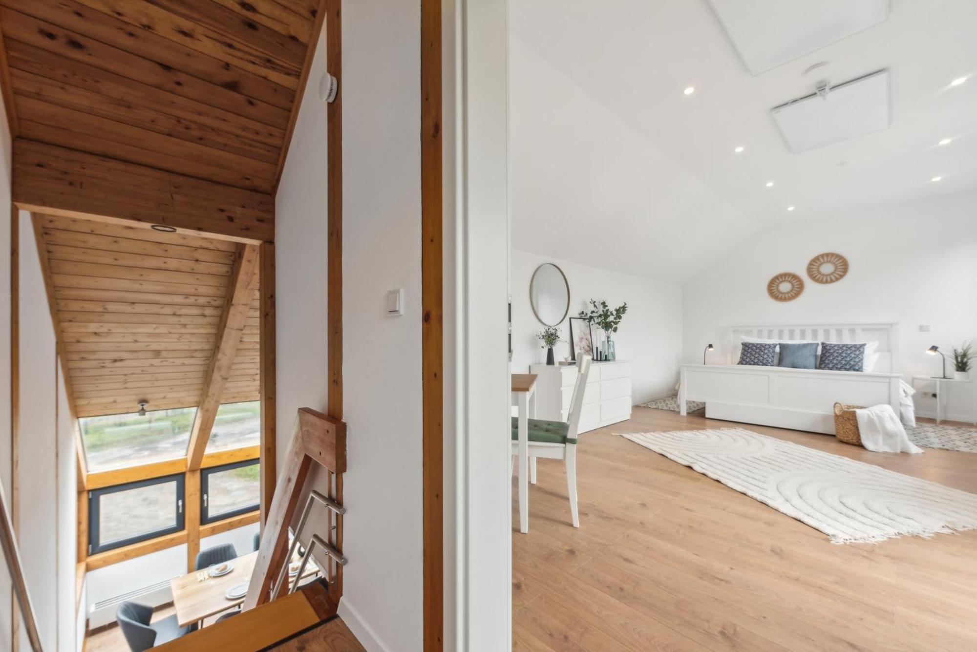 Alpine Golf Retreat: Luxury Maisonette With Sauna